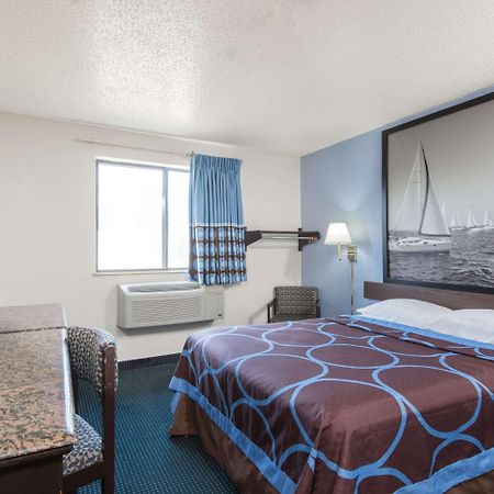 Hotel Super 8 By Wyndham Newcastle Zewnętrze zdjęcie